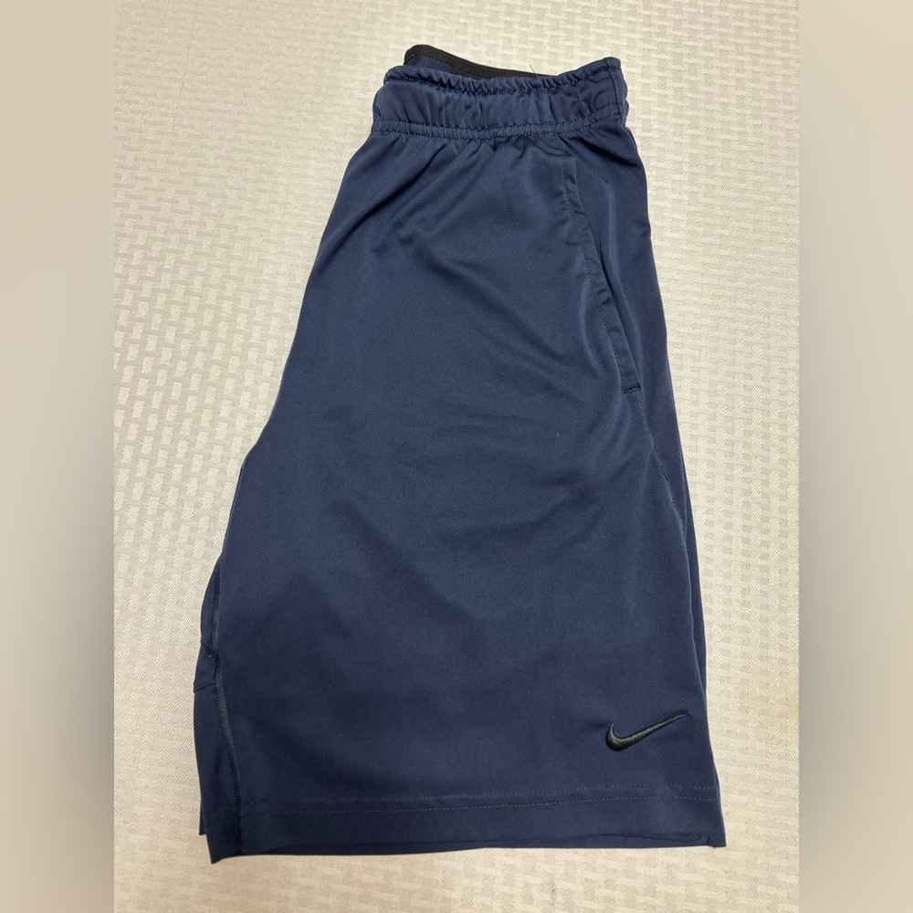 Nike Dri-Fit Men Shorts Size M  Dark Blue
